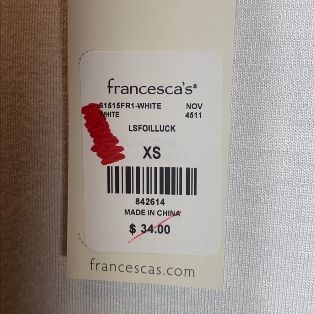 ⚠️FINAL PRICE UNLESS BUNDLED⚠️ NWT Francesca's Fearless Graphic Long Sleeve Tee - Picture 7 of 7